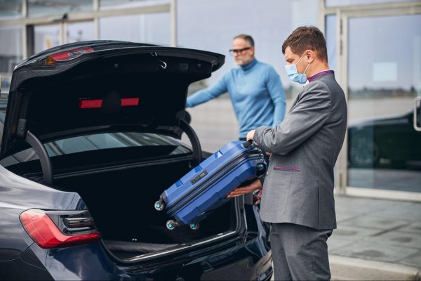 Professional Port of Miami Ride Service with luxury transportation to the cruise terminal.